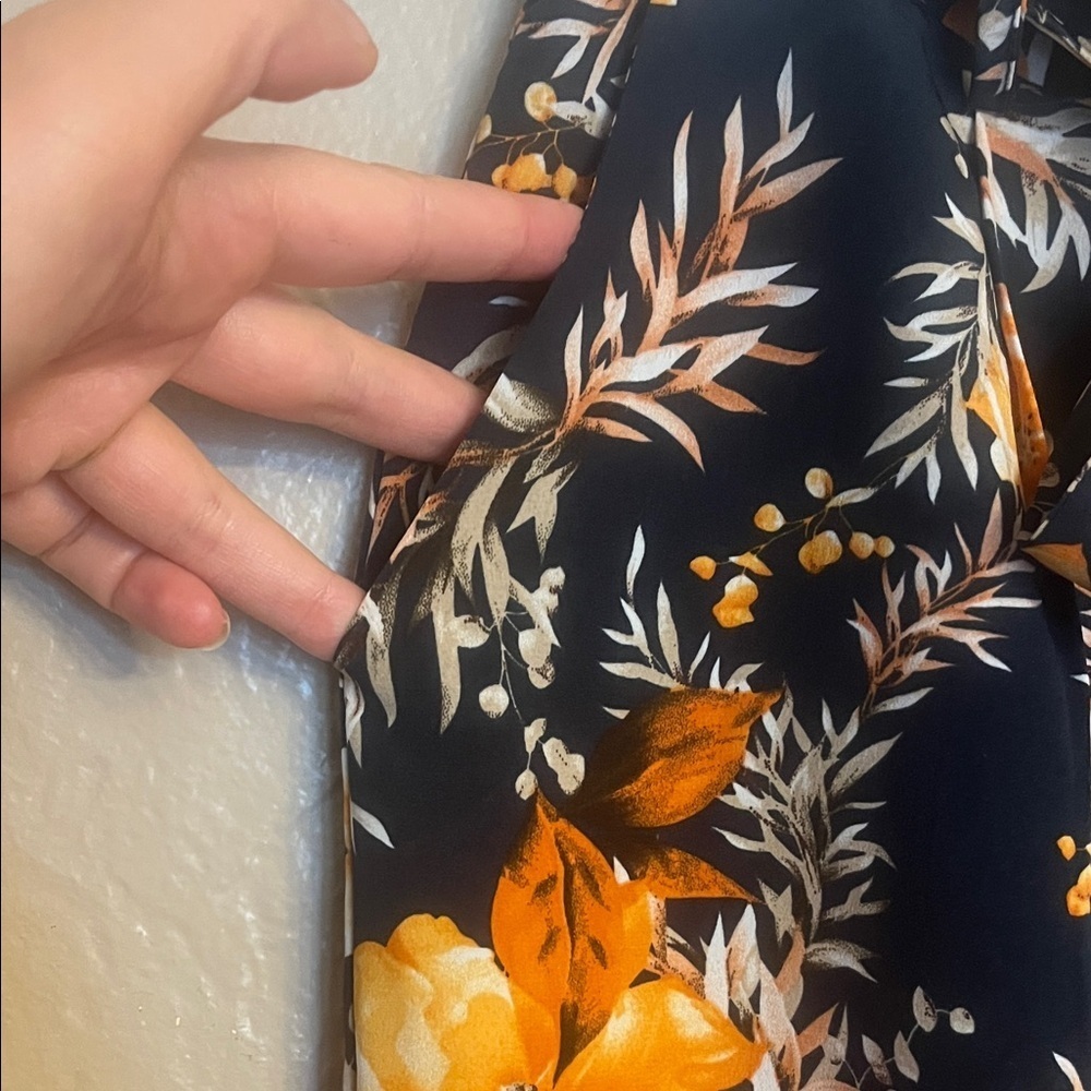 Blue Rain Floral Pull On Black & Orange Silky Straight Leg Pocketed Pants Medium - Picture 4 of 6